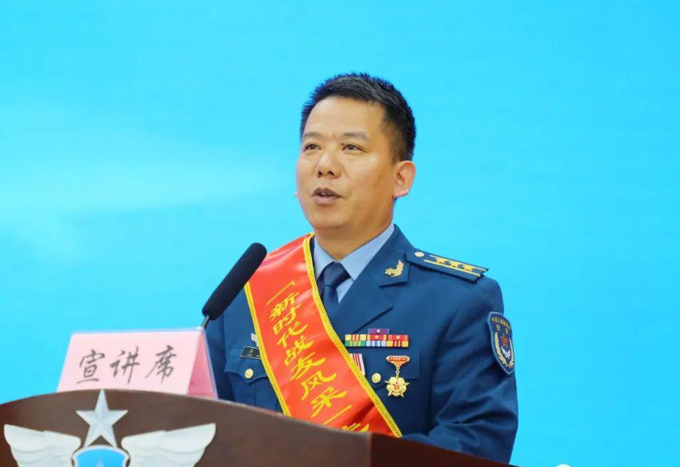 两会关于部队2022年士官改革的深度探讨，两会深度探讨，2022年部队士官改革进展与展望