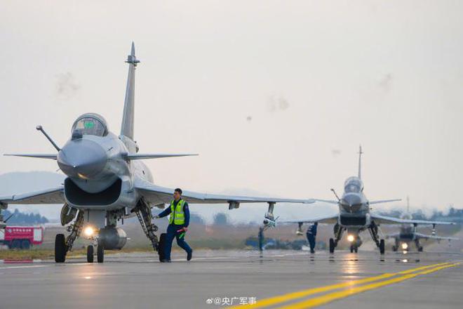 军改后空军航空兵旅编制探析，军改后空军航空兵旅编制深度解析