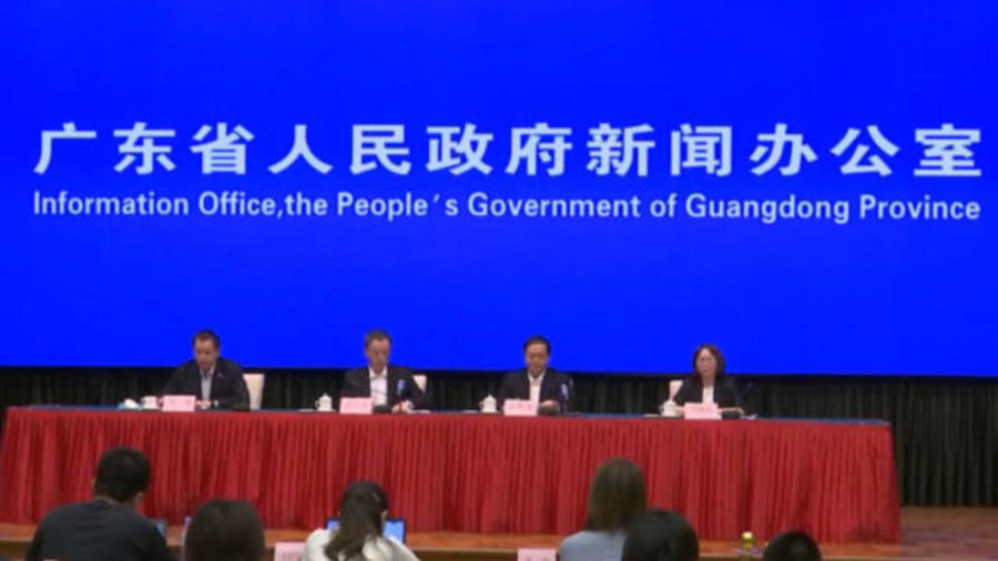聚焦时事热点，探寻近期重大新闻事件背后的故事，聚焦时事热点，探寻重大新闻背后的故事