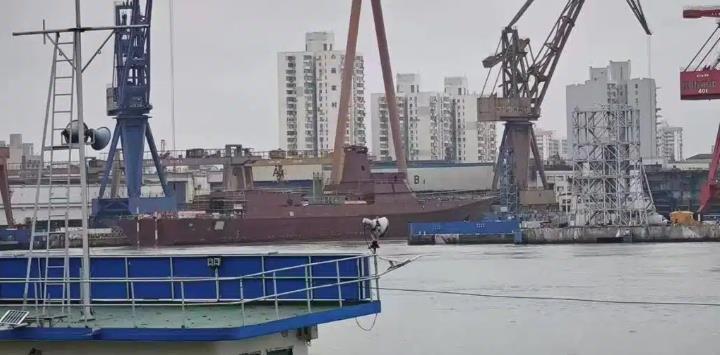 中国海军新一代护卫舰，054B海试归来将服役，中国海军新一代护卫舰054B完成海试即将服役
