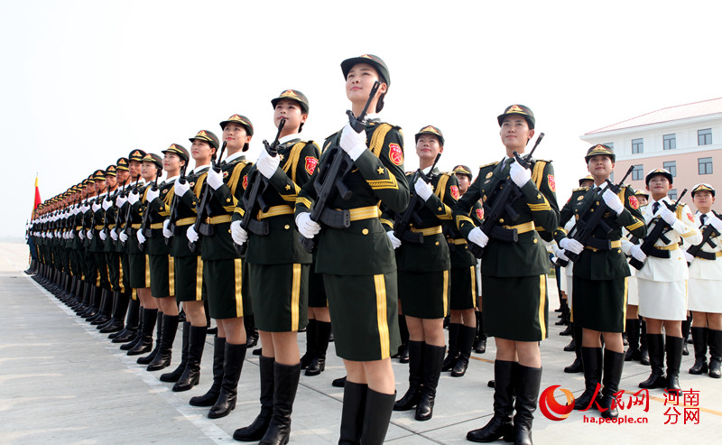 仪仗队中的河南籍干部，荣耀与担当，河南籍干部在仪仗队中的荣耀与担当