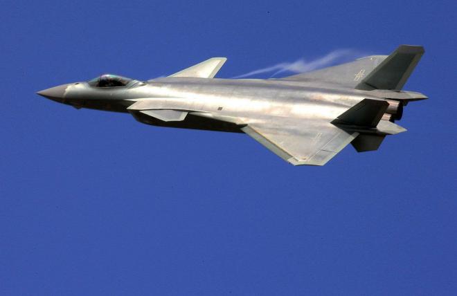 F35与歼35，两种五代战机的比较，F35与歼35，五代战机对比分析