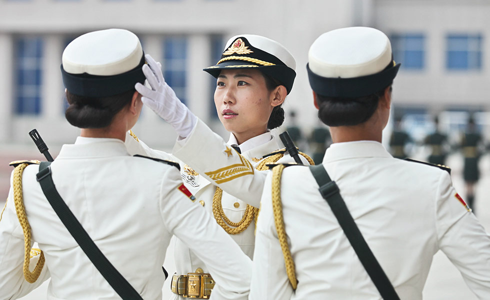 仪仗队兵图片，荣耀与精神的体现，仪仗队兵图片，荣耀与精神的瞬间