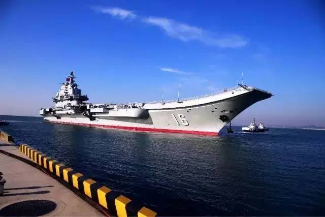 辽宁舰的尺寸与威力，揭示中国海军巨擘的宽与长，辽宁舰尺寸与威力揭秘，中国海军巨擘的壮阔力量