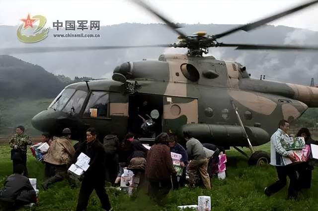 中国黑鹰直升机在汶川地震中的英勇救援，中国黑鹰直升机在汶川地震中的救援壮举
