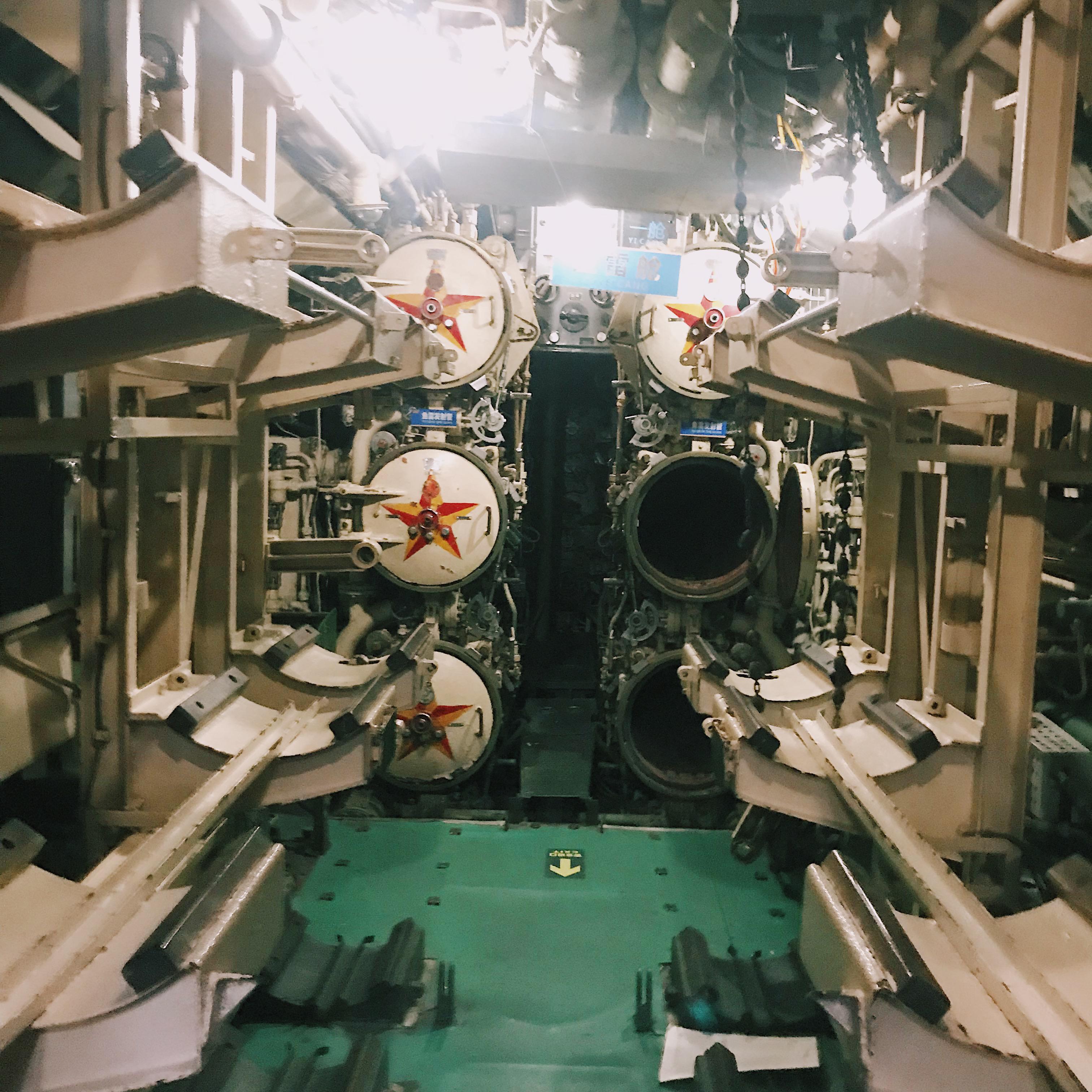 揭秘中国海军的杰出之作,633型潜艇,揭秘中国海军的杰出之作,633型潜艇深度解析