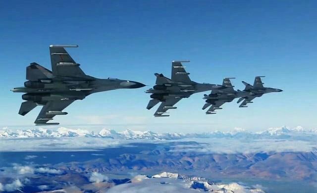 中国空军的实力到底怎么样，中国空军实力解析，探讨中国空军的实力与潜力