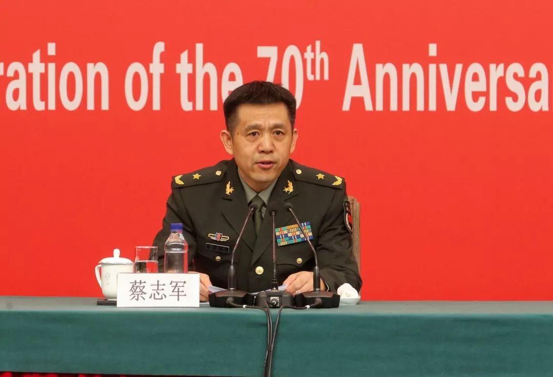国庆70周年大阅兵出席领导，见证国家辉煌历程的尊贵身影，国庆70周年大阅兵，领导身影见证国家辉煌历程