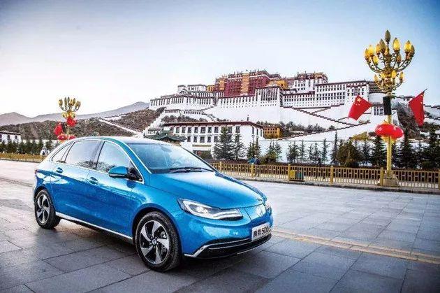 福特号航空母舰的飞机坠毁事件深度解析,福特号航空母舰飞机坠毁事件深度剖析