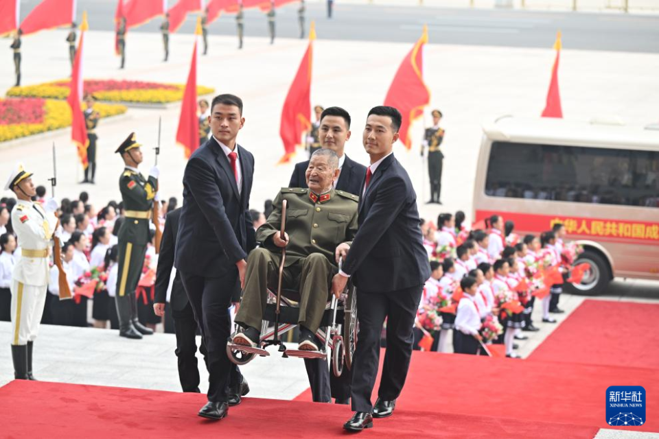 八一勋章颁授仪式，荣耀与精神的传承，八一勋章颁授仪式，荣耀与精神的传承时刻