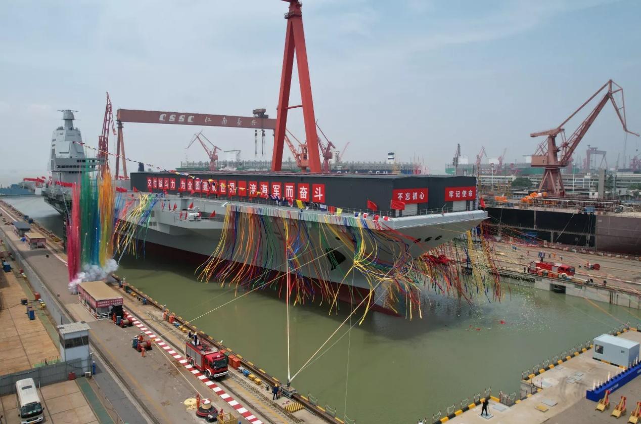 第三艘航母下水仪式，彰显国家实力与海洋雄心，第三艘航母下水仪式，彰显国家海洋雄心与实力