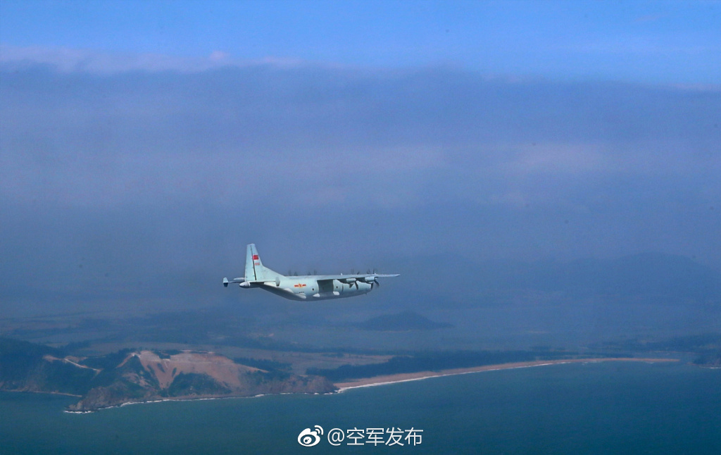 中国空军飞机的标志，荣耀与力量，中国空军飞机标志，荣耀与力量的象征