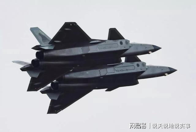 中国歼击机的崭新篇章，迈入歼-XX时代，中国歼击机迈入全新篇章，歼-XX时代展翅高飞