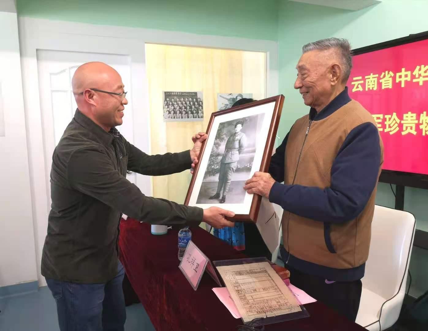中国人民志愿军军歌伴奏C调，历史旋律中的英勇与荣耀，中国人民志愿军军歌伴奏C调，英勇荣耀的历史旋律