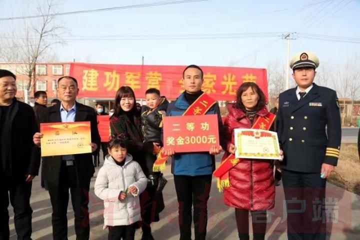 昆明舰执行任务，展现中国海军力量的坚定决心与强大实力，昆明舰执行任务彰显中国海军力量的坚定决心与强大实力
