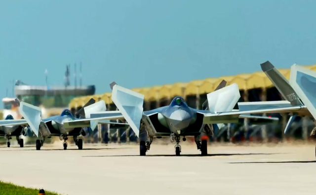 2027年中国空军实力展望，2027年中国空军实力展望，未来趋势与预测