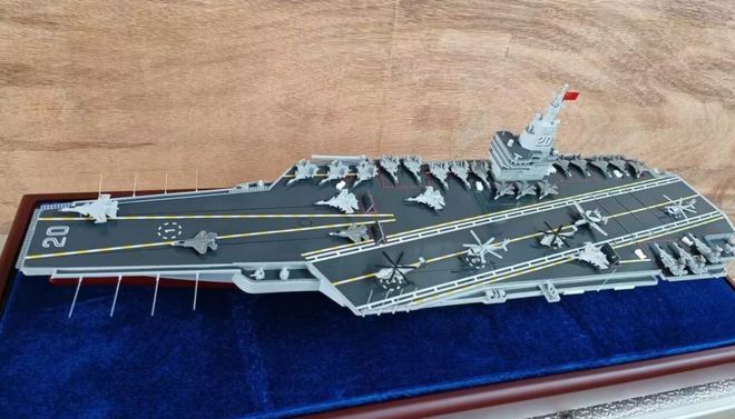 福建舰航空母舰模型,探索与解析,福建舰航空母舰模型深度探索与解析
