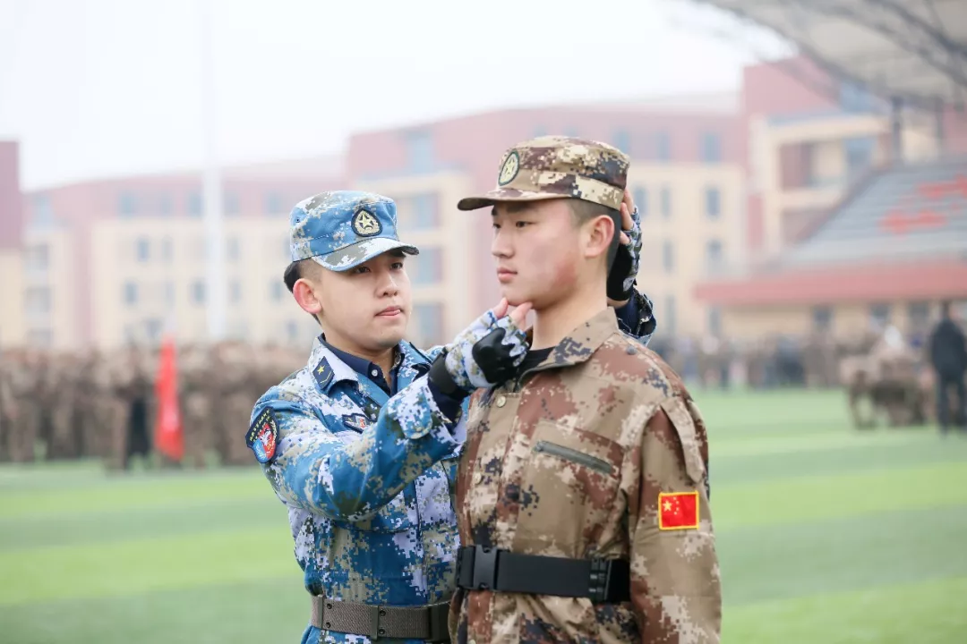 国旗护卫队军衔揭秘，国旗护卫队军衔揭秘，荣誉与责任并存