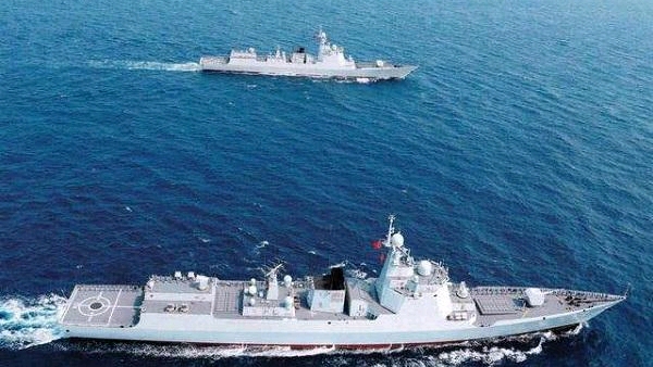 揭秘中国海军的杰出代表,052B级驱逐舰的排水量,揭秘,中国海军052B级驱逐舰的排水量解析