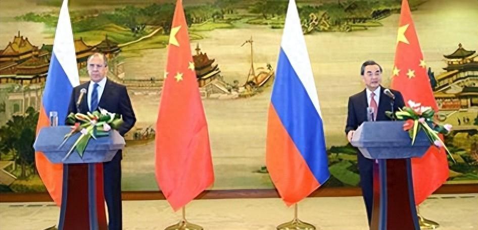 俄罗斯再送中国一份大礼，深化合作与友谊的见证，俄罗斯深化合作，中俄友谊的新见证与珍贵大礼