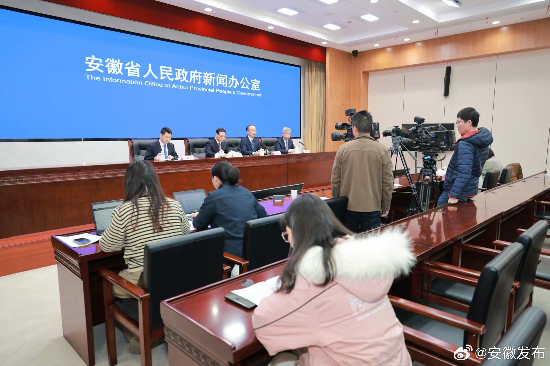 新闻发布会直播平台的崛起与影响，新闻发布会直播平台的崛起及其深远影响