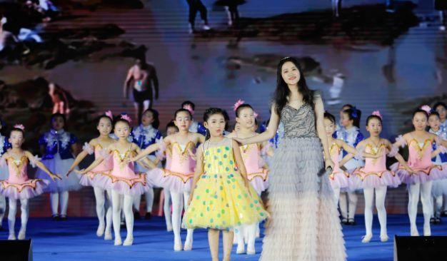 中国歼击机20模型是否已经公开？探究其背景与意义，中国歼击机20模型公开背后的背景与意义探究