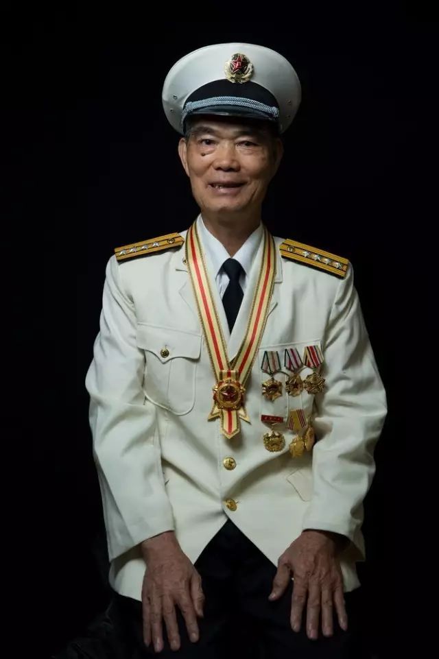 人民海军70周年，个人的贡献与集体的荣耀，人民海军70周年庆典，个人贡献与集体荣耀的彰显