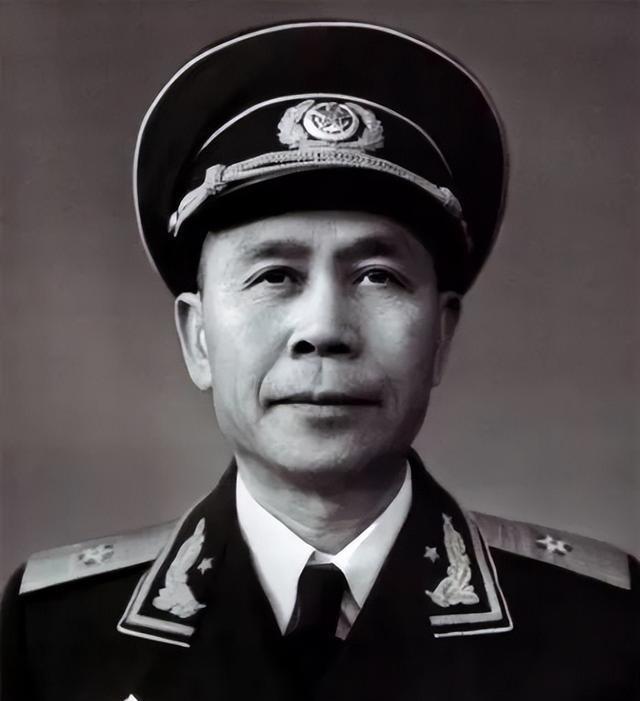 现任海军司令员是谁？深度解析海军司令员的角色与职责，深度解析海军司令员的职责与角色，现任海军司令员是谁？