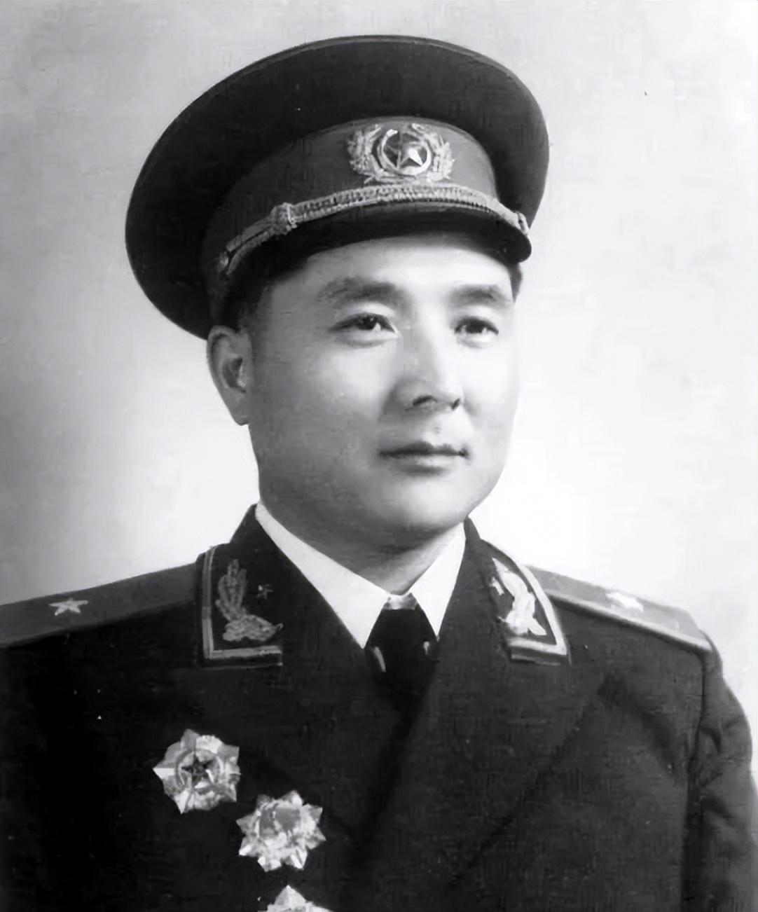 中国二炮部队何年成立，历史沿革与发展概述，中国二炮部队成立年份及历史沿革与发展概述