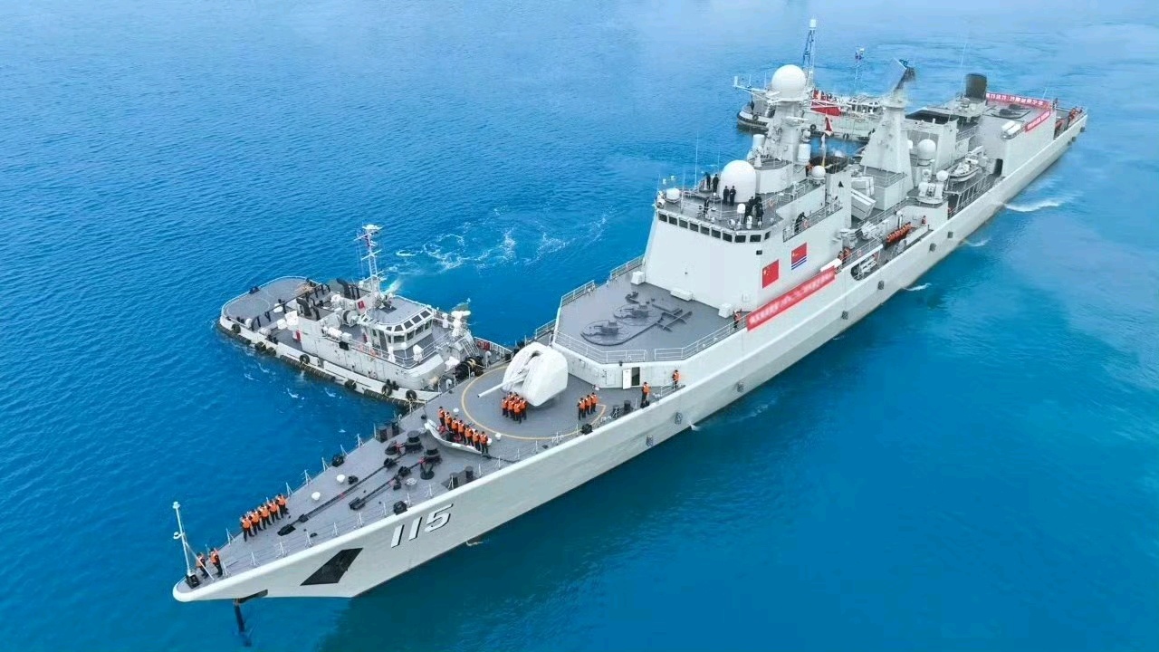 中国海军的骄傲，051C型导弹驱逐舰二号舰，中国海军的骄傲，051C型导弹驱逐舰二号舰首舰亮相