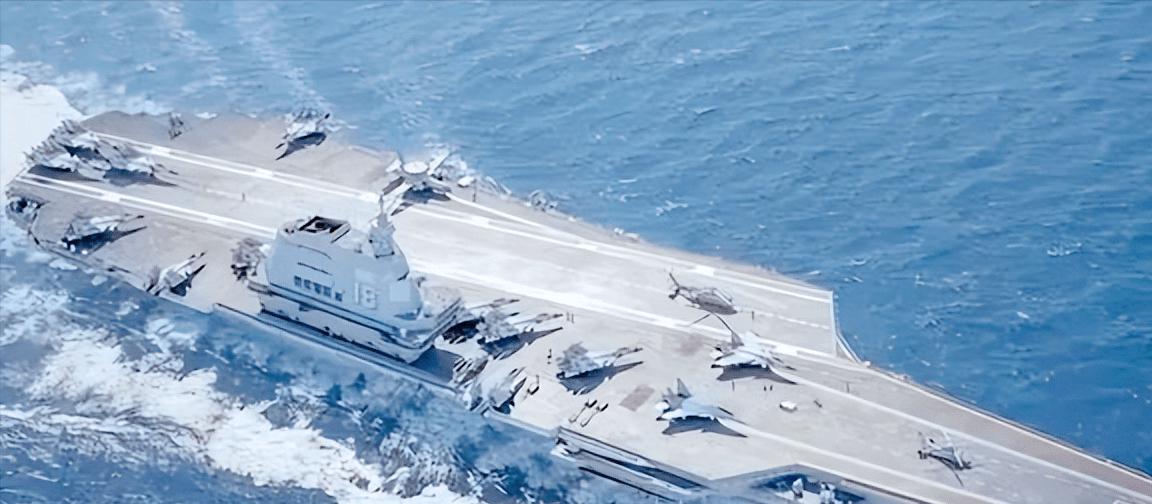 福建舰，航母的崛起与中国的海洋雄心，福建舰崛起揭示中国海洋雄心壮志，航母力量展现大国风采