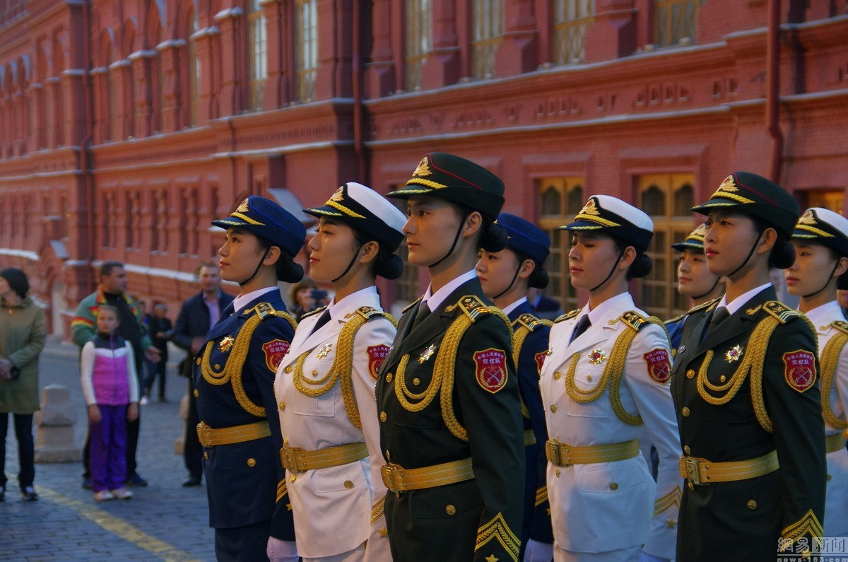 解放军女兵仪仗队完整版,荣耀与力量的象征,解放军女兵仪仗队,荣耀与力量的完美展现