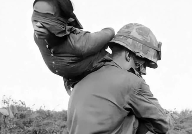 关于越南中国女兵被俘虏的事件探讨，越南中国女兵被俘事件深度探讨