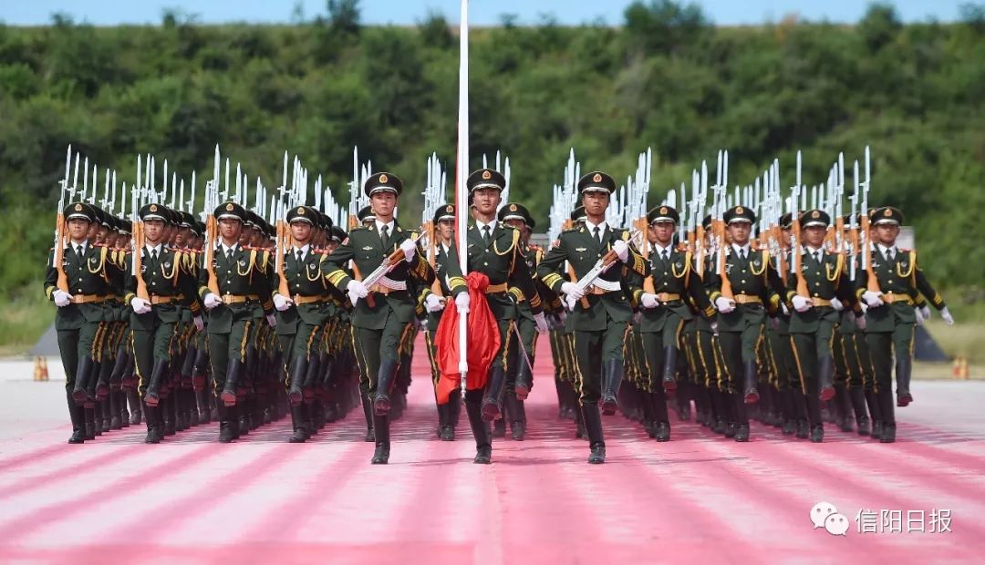 重温历史荣光，2009阅兵仪式精彩视频，重温历史荣光，回顾2009阅兵仪式精彩瞬间