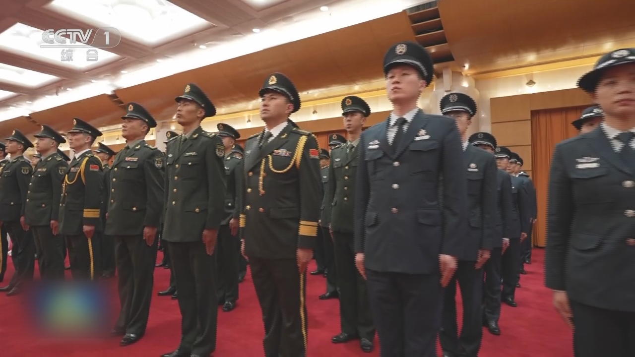 解放军消息，展现新时代的力量与担当，解放军展现新时代力量与担当，新时代的力量担当典范