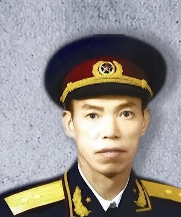 集团军军长的军衔，荣耀与责任，集团军军长的军衔，荣耀、责任与领导力