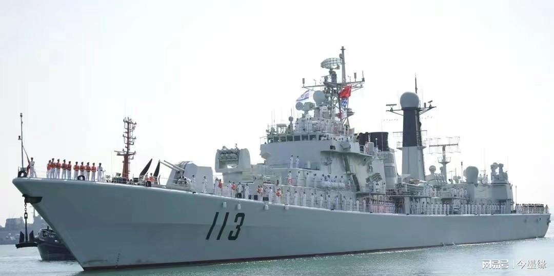 揭秘中国海军的骄傲——052型导弹驱逐舰114舰，揭秘中国海军的骄傲，052型导弹驱逐舰首舰——中国海军舰艇力量中的璀璨明珠