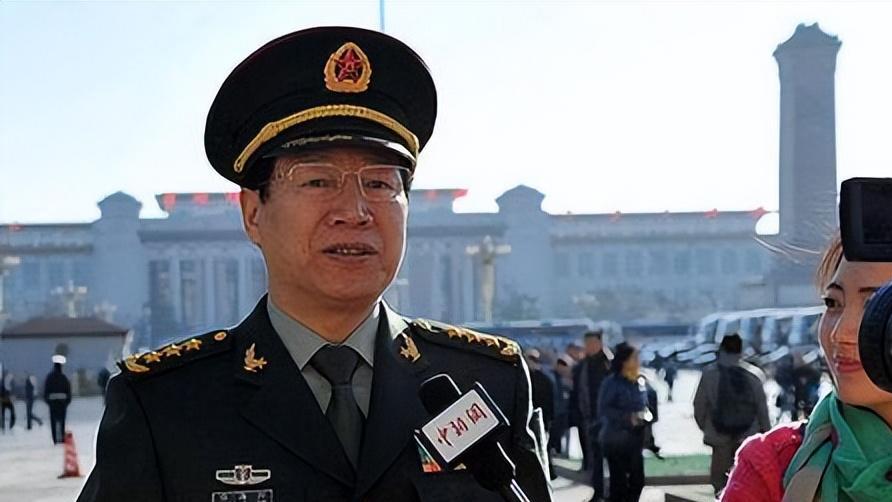 丁晓军将军是否已经退休？解析其职业生涯与未来展望，丁晓军将军的退休之路，职业生涯回顾与未来展望