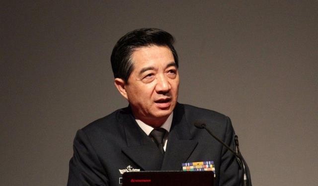 军用张召忠,军事战略家的智慧与担当,张召忠的军事智慧与担当,战略家的风采