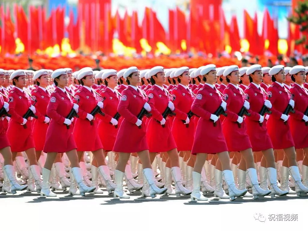 中国女兵方队大全，荣耀与风采的展现，中国女兵方队风采展现，荣耀与力量传承