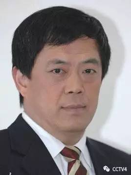 军事评论员滕建群个人简历，军事评论员滕建群个人简历揭秘
