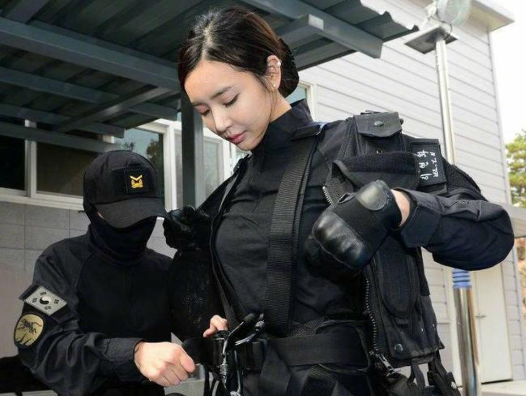 中国女特种兵电视连续剧，热血荣耀与坚韧意志的交织，中国女特种兵热血荣耀与意志的较量之旅