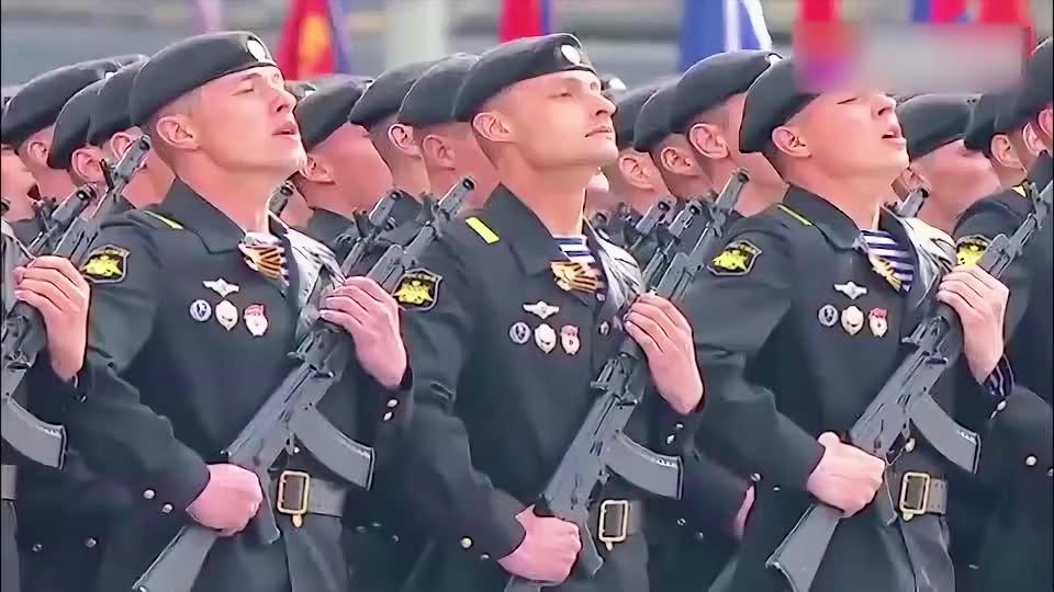 俄罗斯大阅兵中的乌拉意义探究，俄罗斯大阅兵中的乌拉意义深度解析