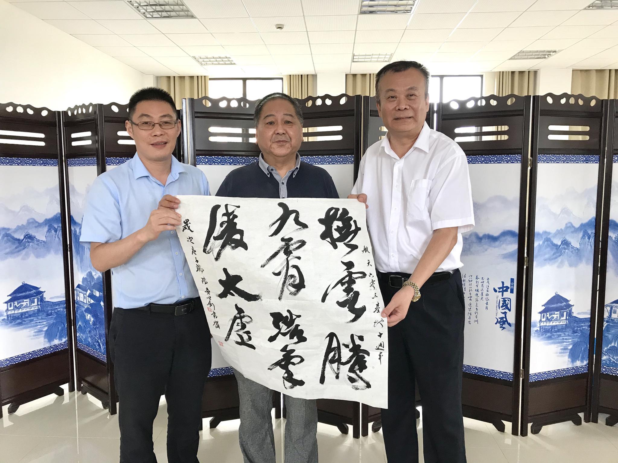 上海航天航空母舰，探索宇宙的新起点，上海航天航空母舰，宇宙探索新起点