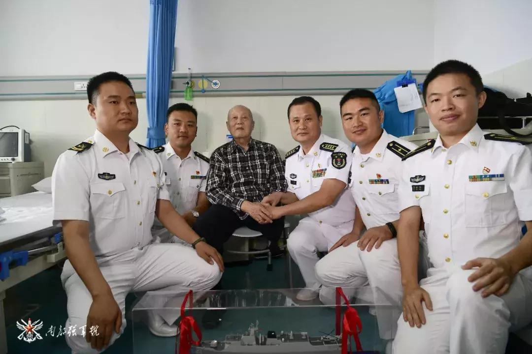 恩施舰型号解析，揭示其特点与功能，恩施舰型号深度解析，特点与功能揭秘