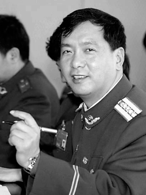 丁晓兵现在在哪里，一位英雄的成长与变迁，丁晓兵的成长与变迁，英雄现状揭秘