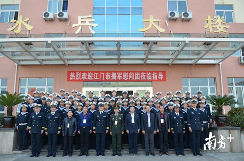 江门舰，守护海洋的钢铁长城，江门舰，海洋守护的钢铁卫士