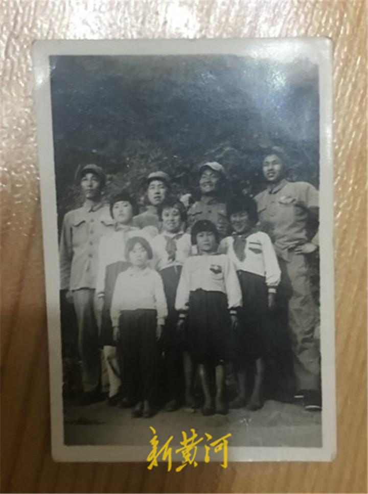 抗美援朝牺牲的士兵，英勇无畏，永垂不朽，抗美援朝英雄士兵，英勇无畏，永垂不朽的牺牲精神