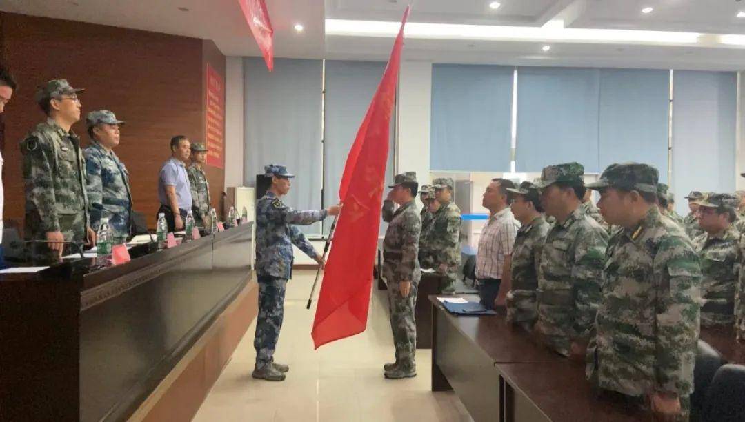 丹徒区人民武装部官网，连接军民，共筑强军梦，丹徒区人民武装部官网，军民共筑强军梦，共创美好未来