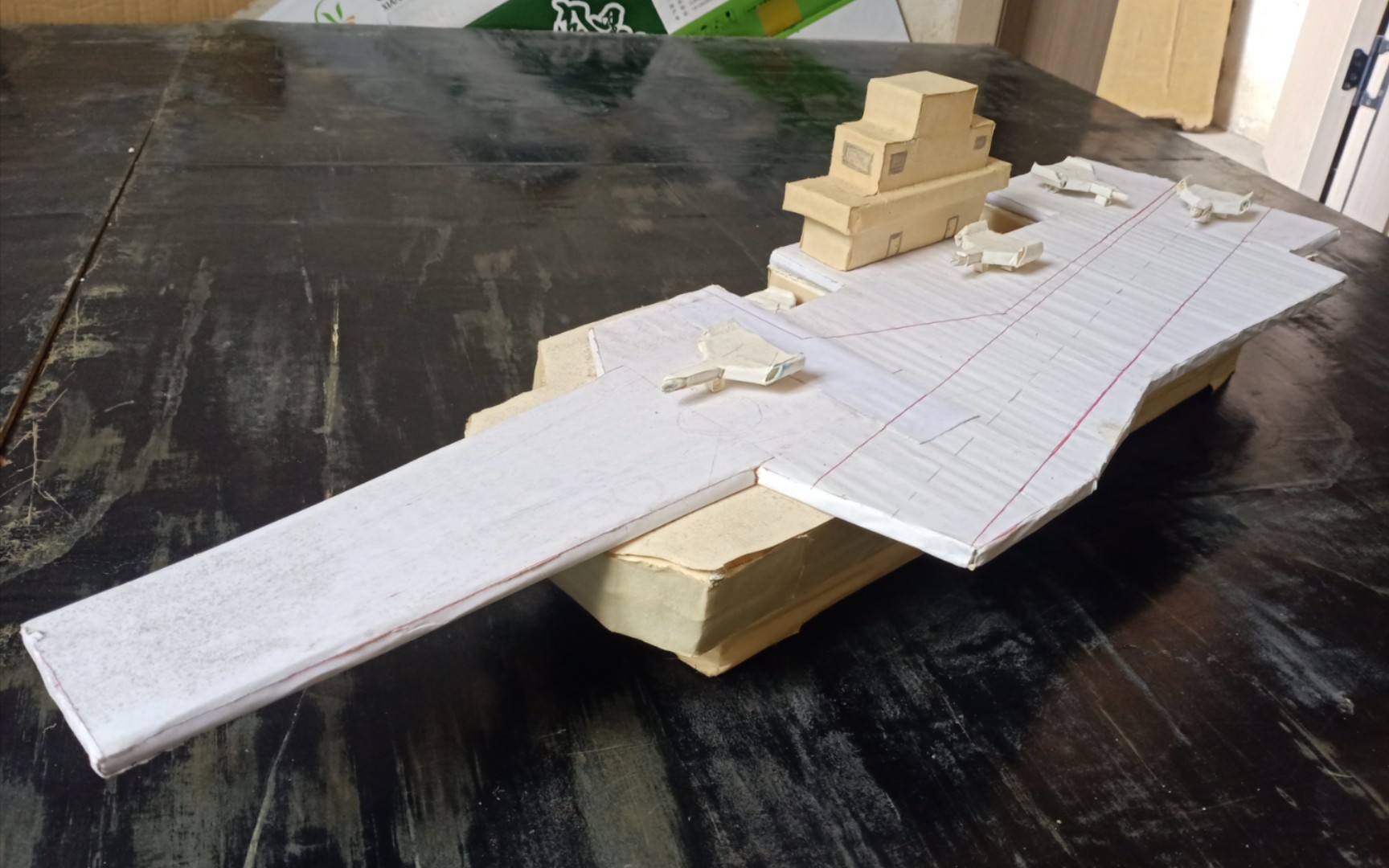 航空母舰模型制作纸板的探索与实践，航空母舰纸板模型制作探索与实践